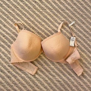 NWT AERIE FULL COVERAGE BRA sz. 40D